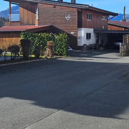 Haus Frankl Lägenhet *